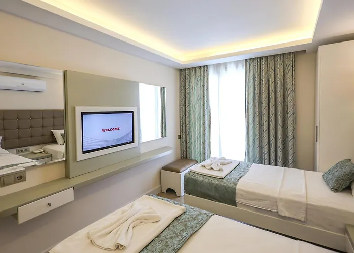Hotel Asli 3*